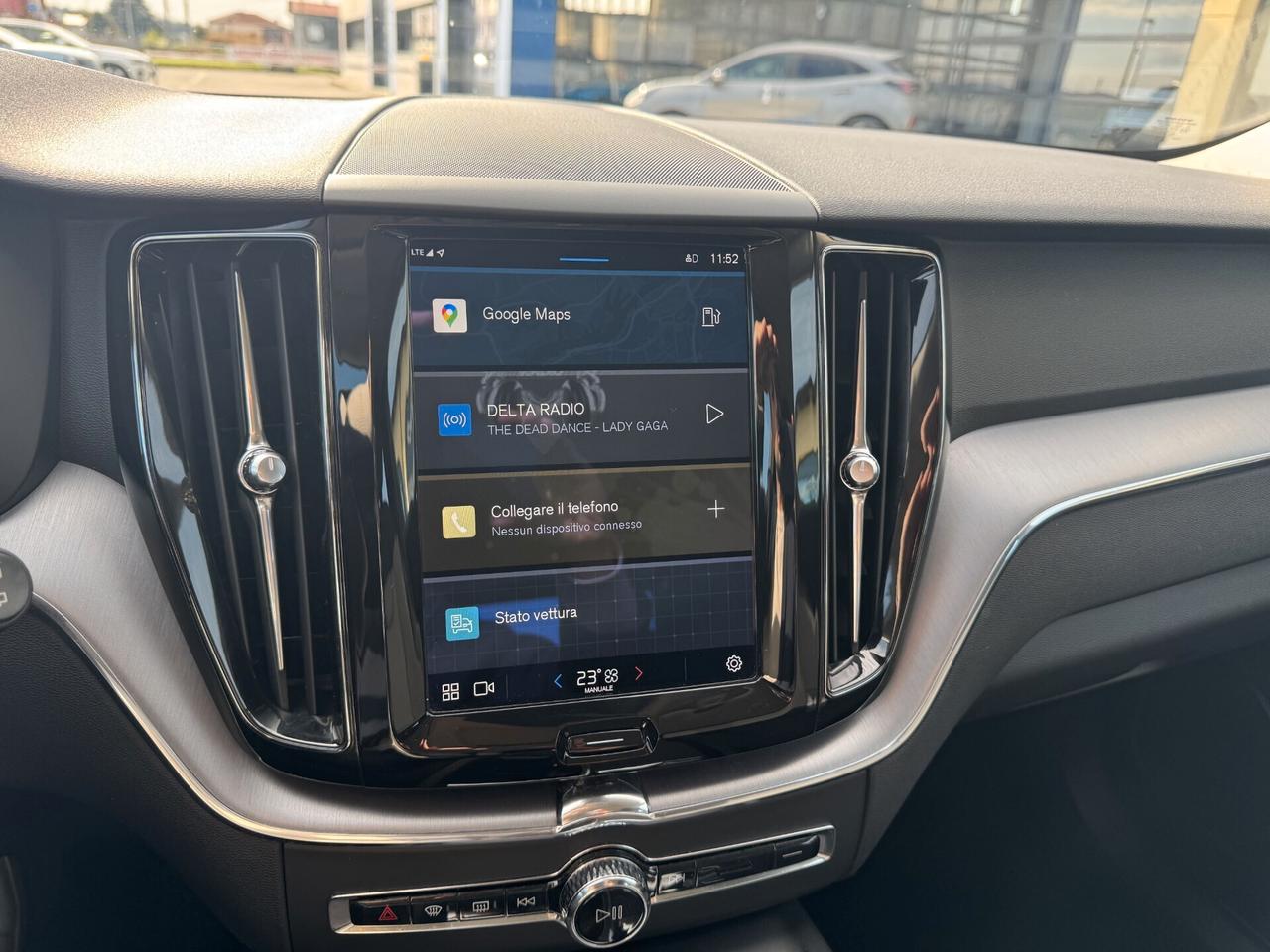 Volvo XC60 B4 AWD (Diesel/Hybrid) Business Plus