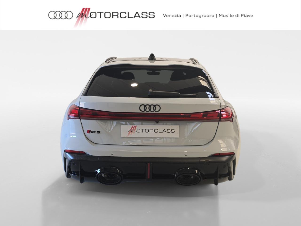 Audi RS5 avant 2.9 v6 phev 639cv tiptronic