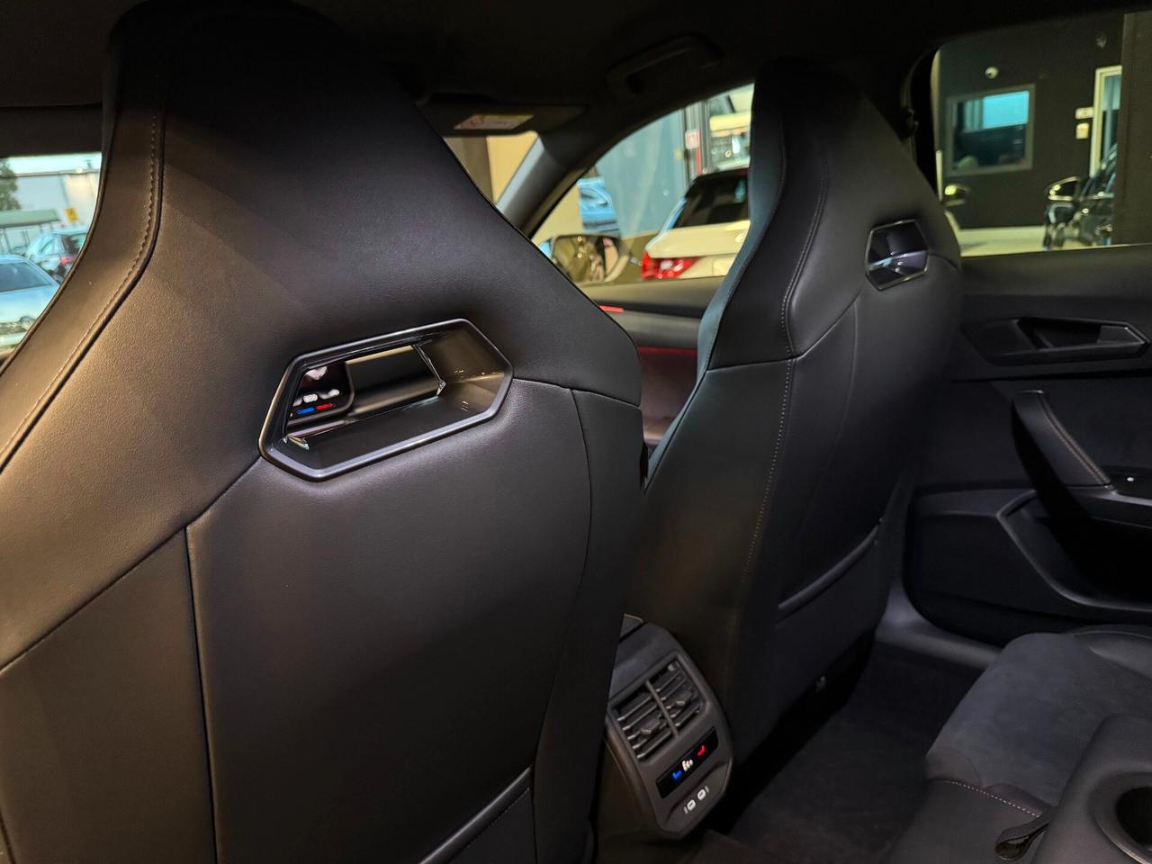 CUPRA Formentor Formentor 1.5 e-Hybrid DSG Dark...