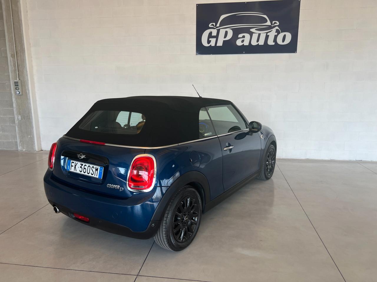Mini 1.5 Cooper D cabrio solo km 64.758 tutta tagliandata mini