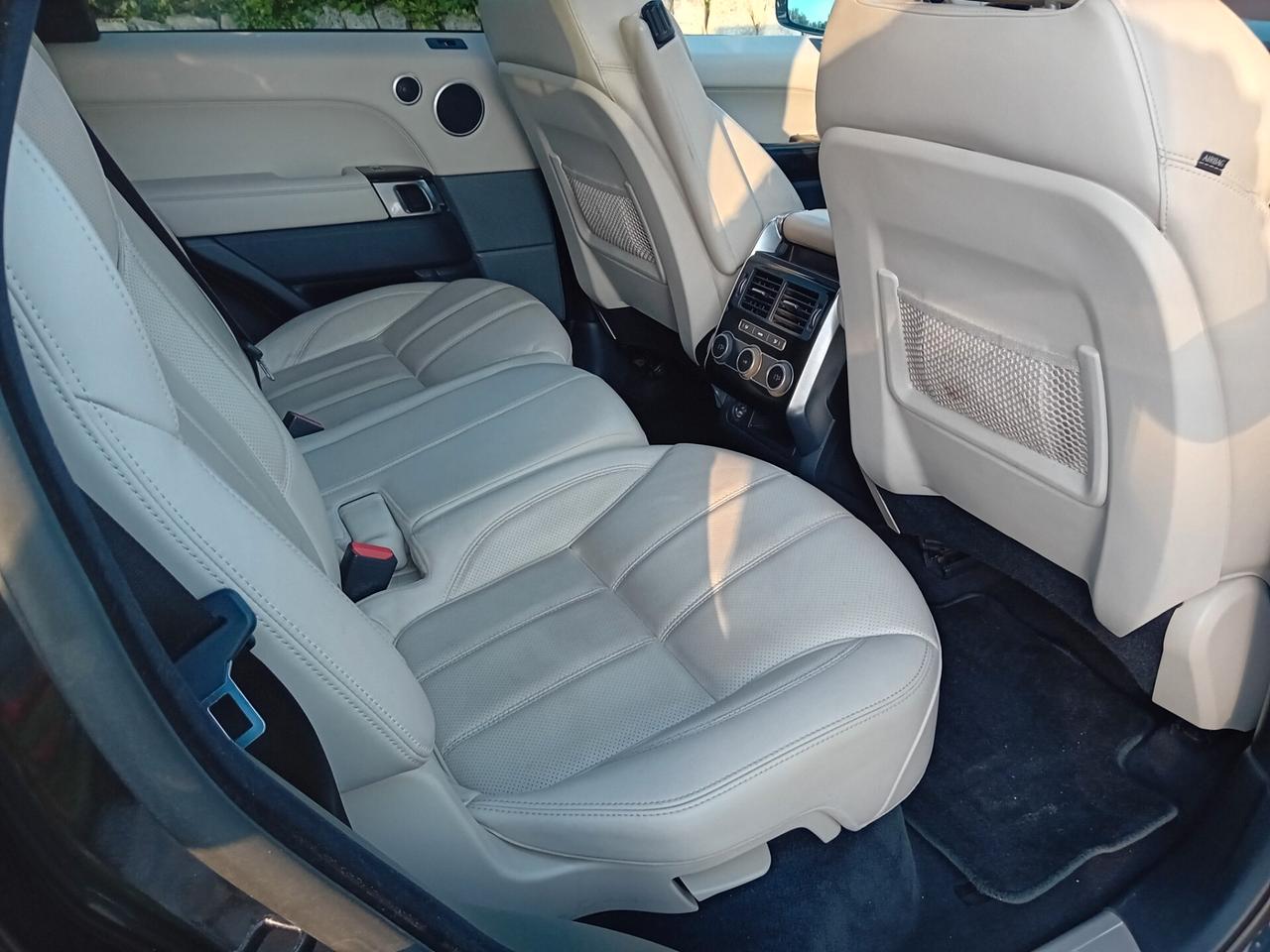 Land Rover Range Sport 3.0 TDV6 HSE Dynamic