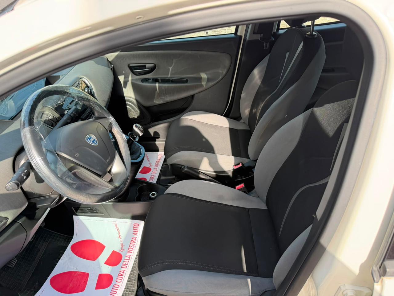 Lancia Ypsilon 1.2 69 BENZINA CV 5 porte S&S Silver - ANNO 2013 - NEOPATENTATO