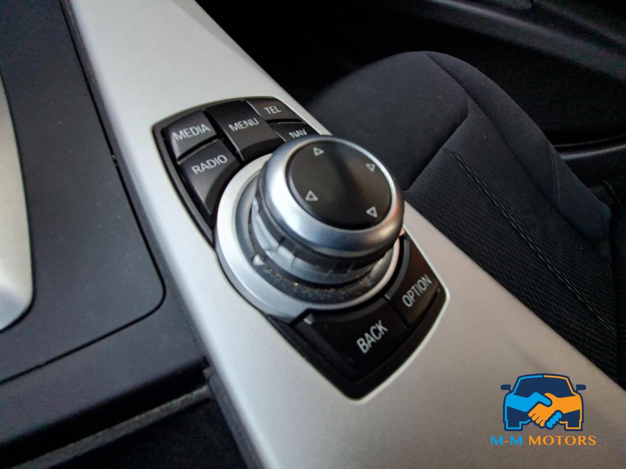 BMW 318D BUSINESS ADVANTAGE