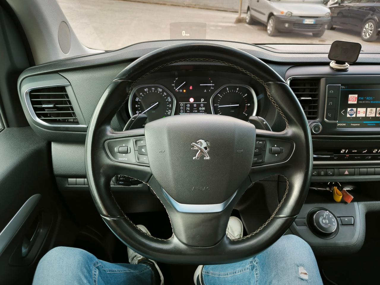 Peugeot Traveller BlueHDi 180 S&S EAT8 Standard Business Vip