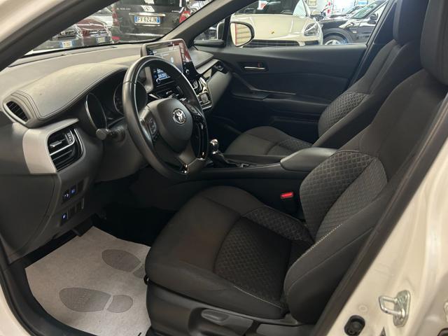 TOYOTA C-HR 1.8 Hybrid E-CVT Active Business
