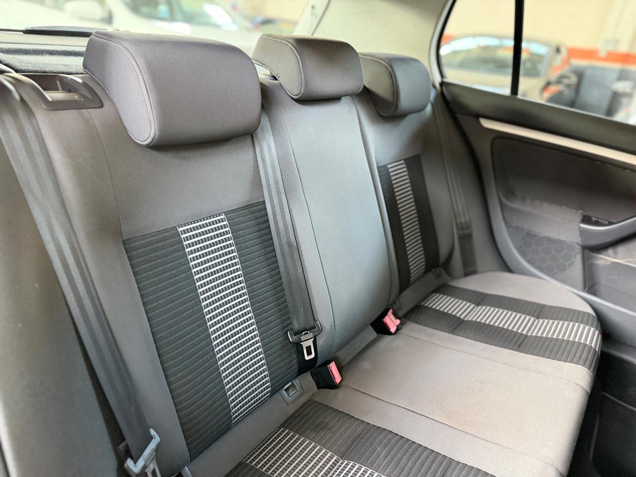 Volkswagen Golf 1.6 5p. Comfortline BiFuel GPL NEOPATENTATI