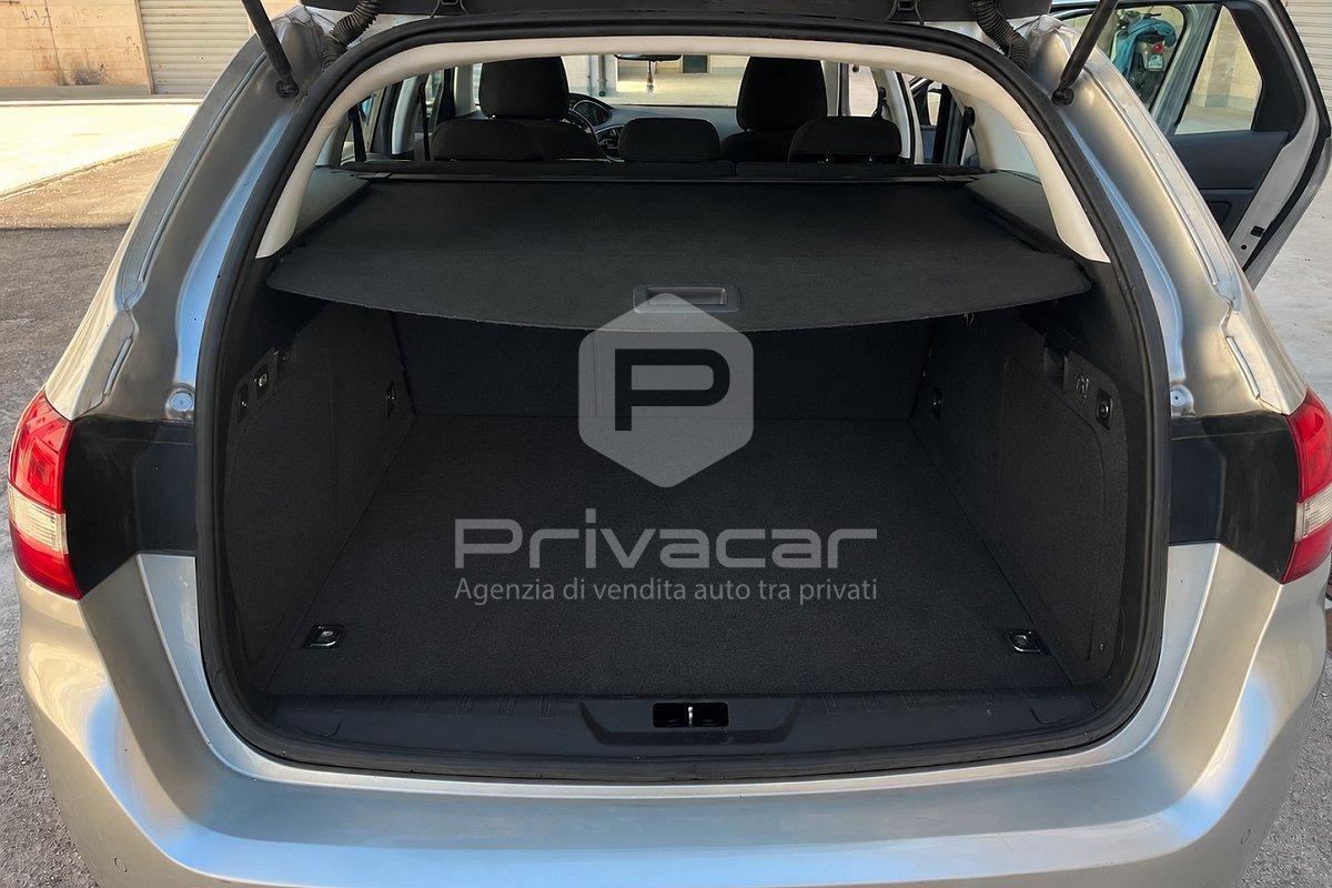 PEUGEOT 308 BlueHDi 120 S&S EAT6 SW Business