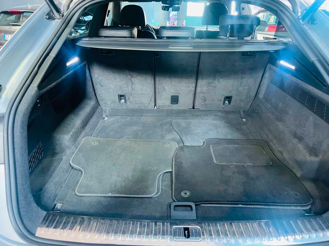 Audi Q8 50 3.0 tdi mhev quattro tiptronic 21''