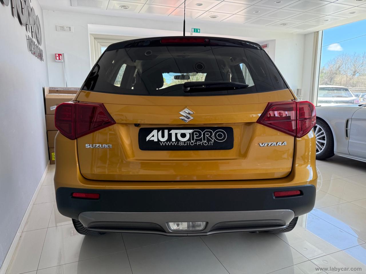 SUZUKI Vitara 1.0 Boosterjet Starview