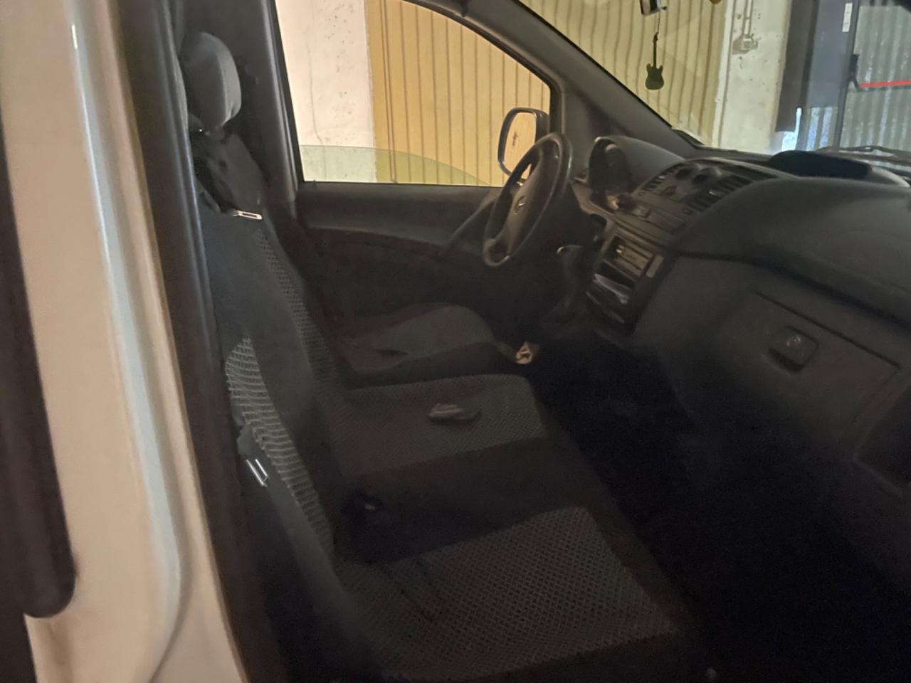 Mercedes Benz Vito 111 CDI