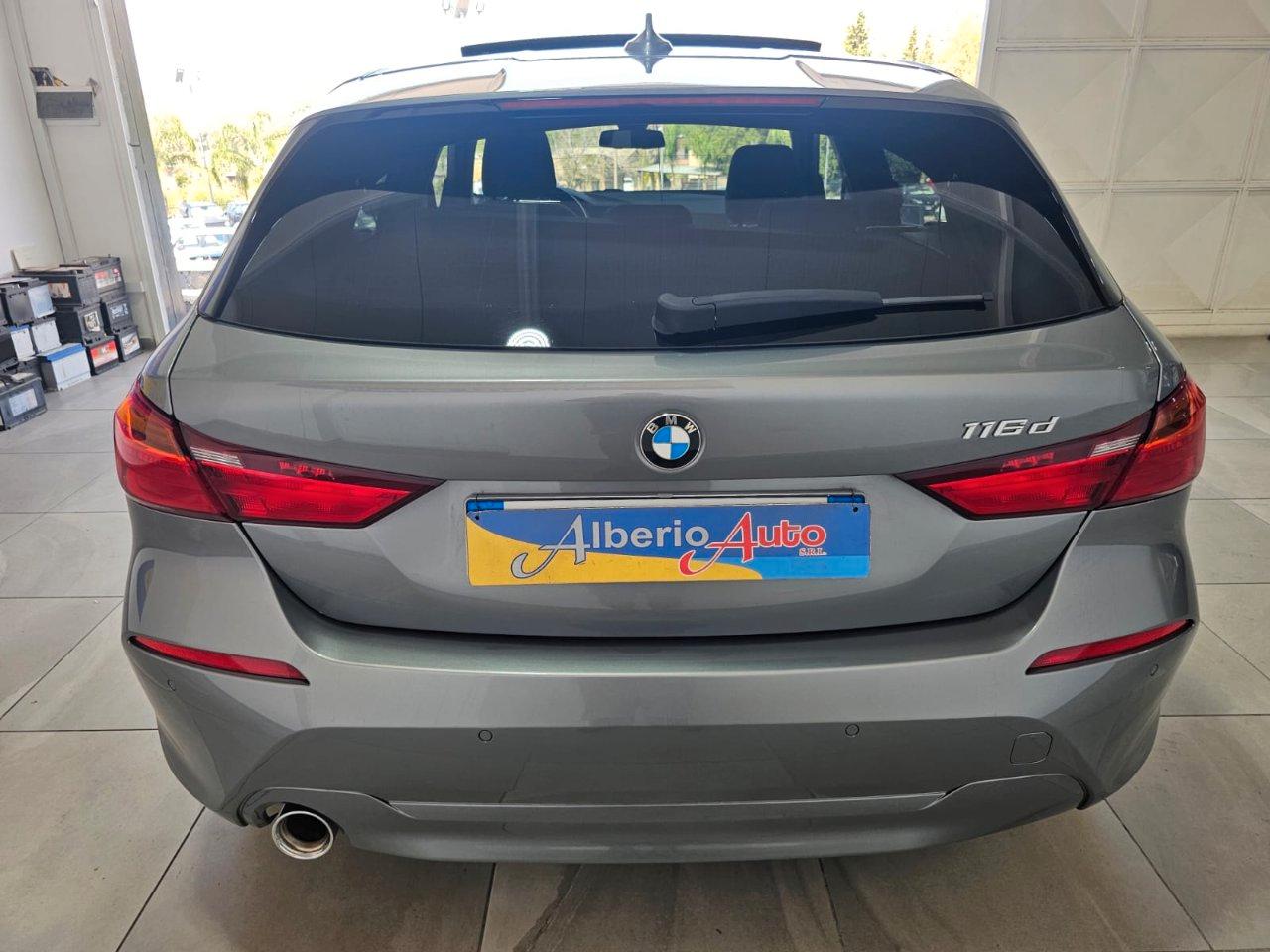 BMW 116 d Advantage auto + TETTO APRIBILE
