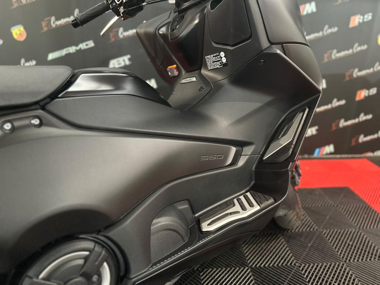 Yamaha T Max 560 Grigio Satinato