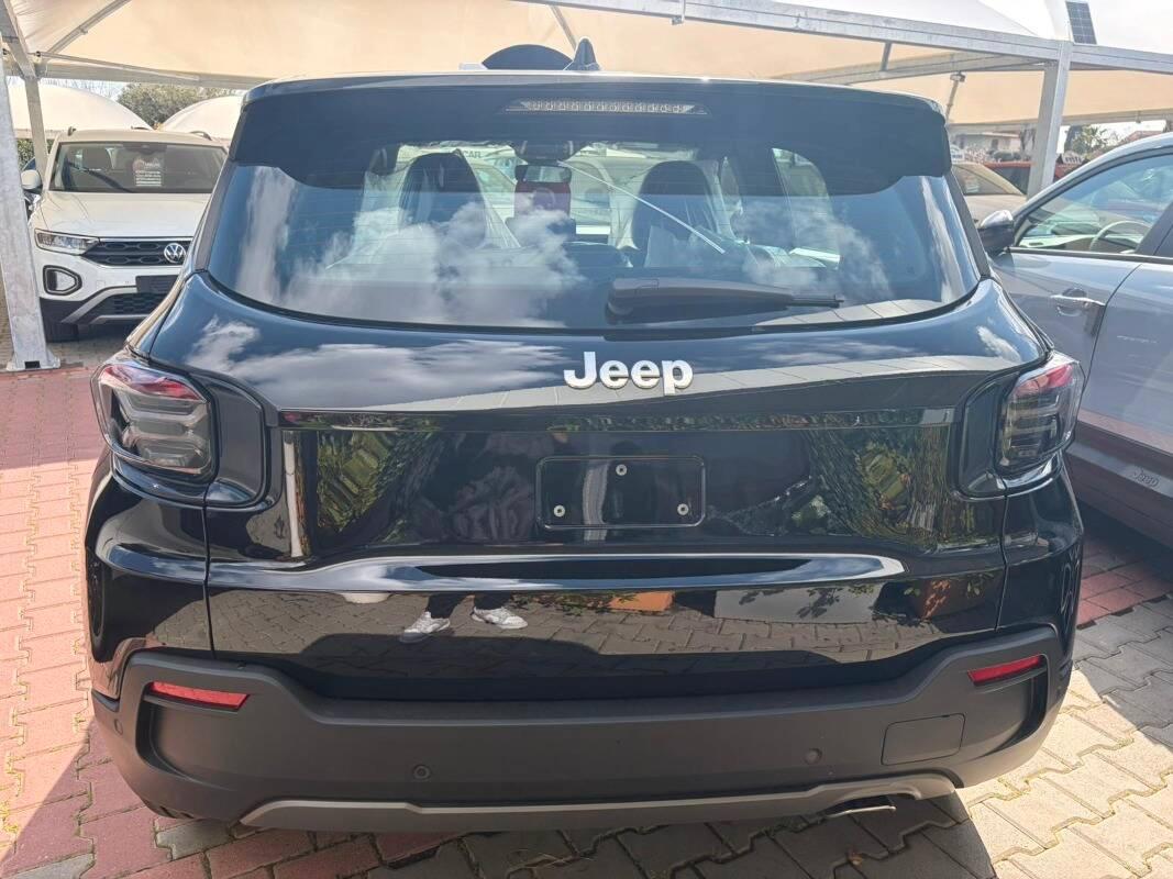 Jeep Avenger 1.2 t. e-hybr.mhev Longitude fwd 110cv edct6