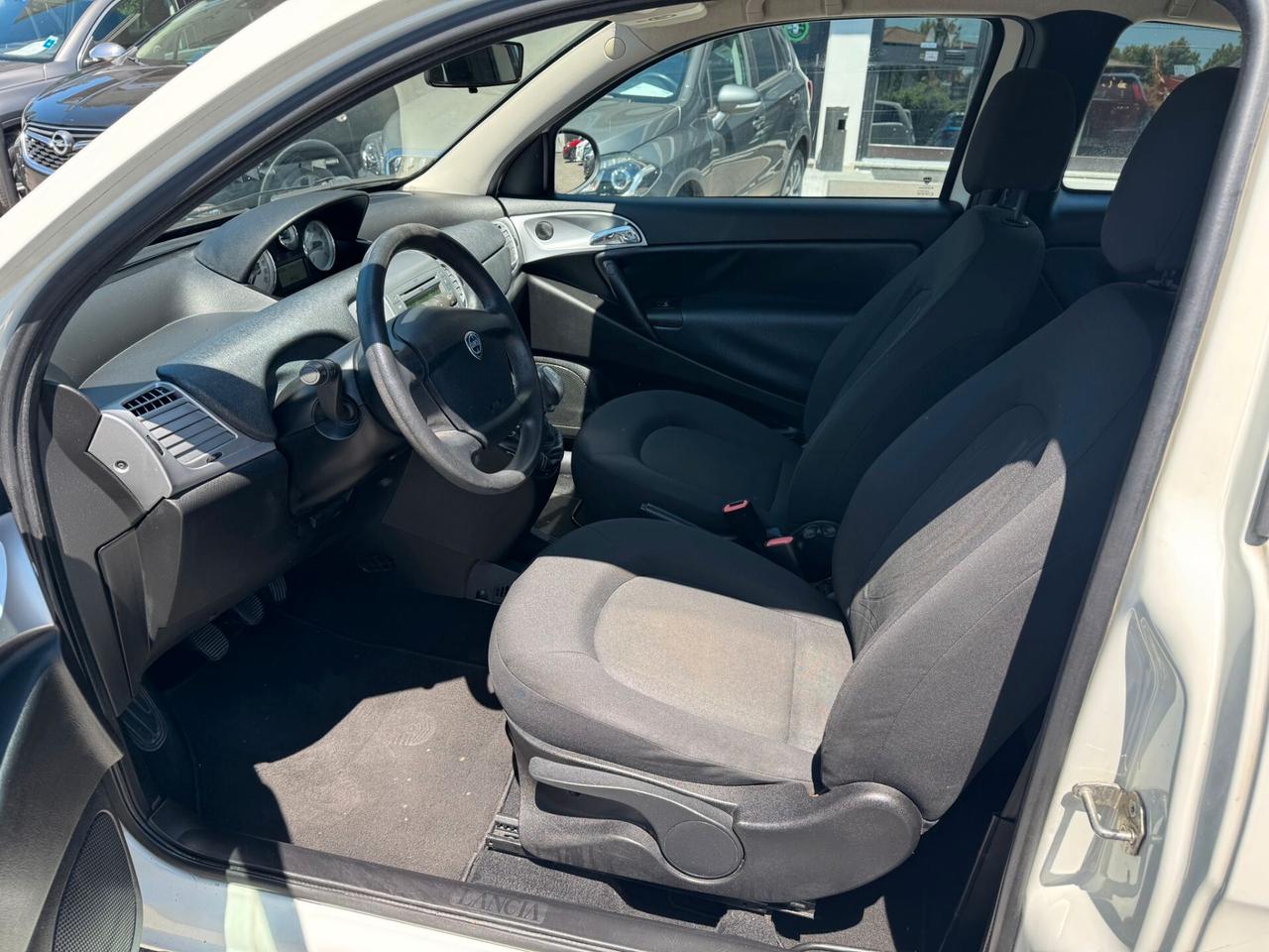 Lancia Ypsilon 1.2 69 CV 3 porte GPL Ecochic