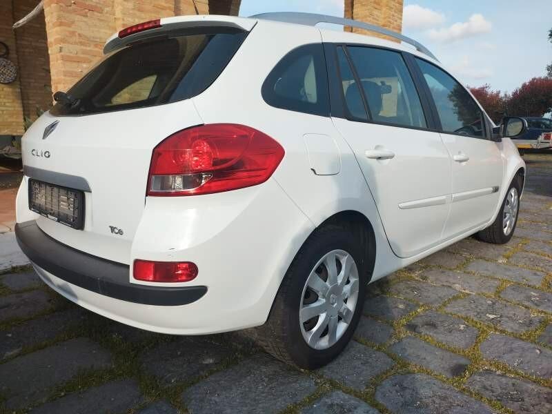 Renault Clio 1.2 16V TCE 105CV SporTour