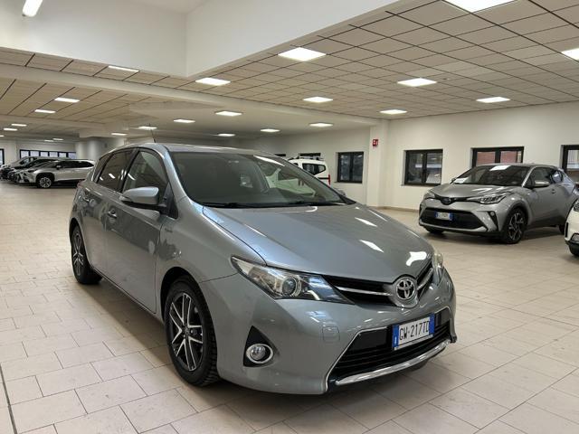 TOYOTA Auris 1.4 D-4D