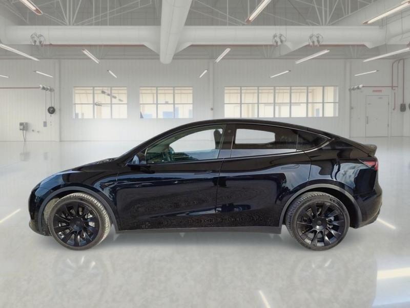 TESLA MODEL Y 75 kWh Dual Motor Long Range 4WD aut.