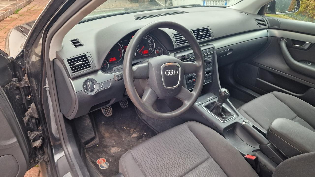 Audi A4 2.0 16V TDI Avant