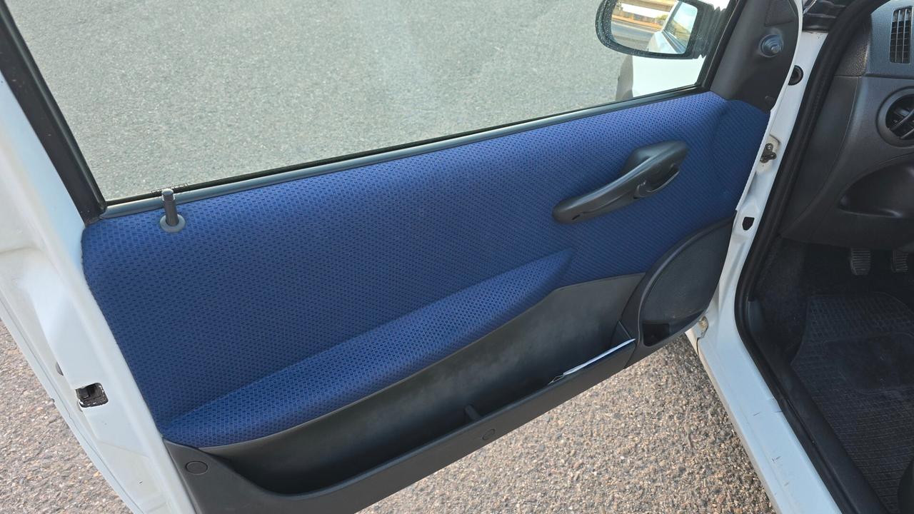 Fiat Punto 1.2 3 porte Active