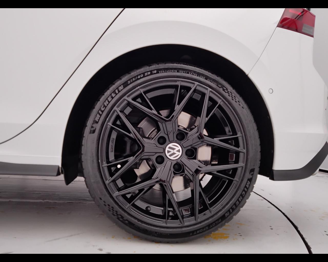 VOLKSWAGEN Golf VIII 2020 - Golf 2.0 tsi GTI 245cv dsg