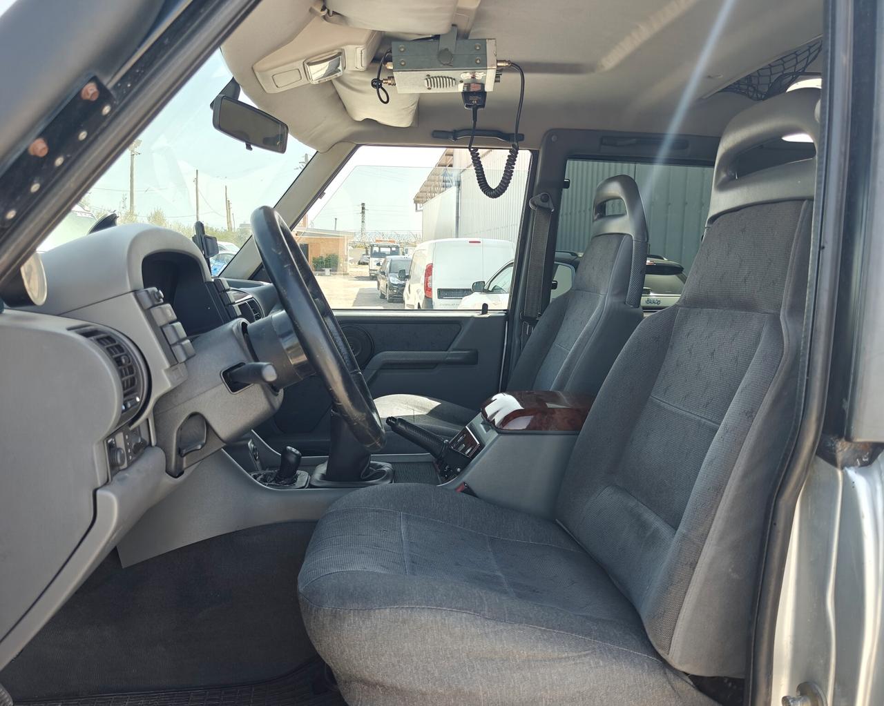 Land Rover Discovery 2.5 Tdi modello 300