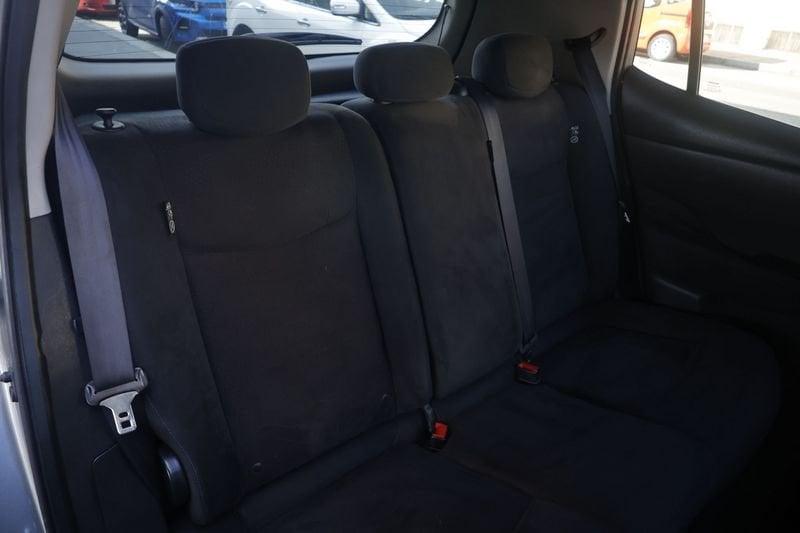 Nissan Leaf Nissan Leaf Acenta 24kW (buy/buy) 109cv ANNO 2015