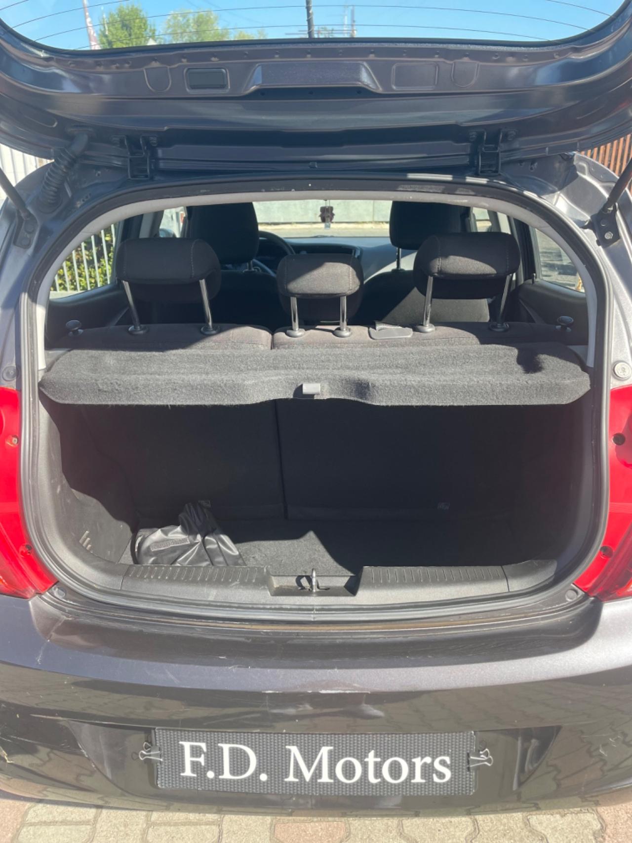 Opel Karl 1.0 75 CV Cosmo