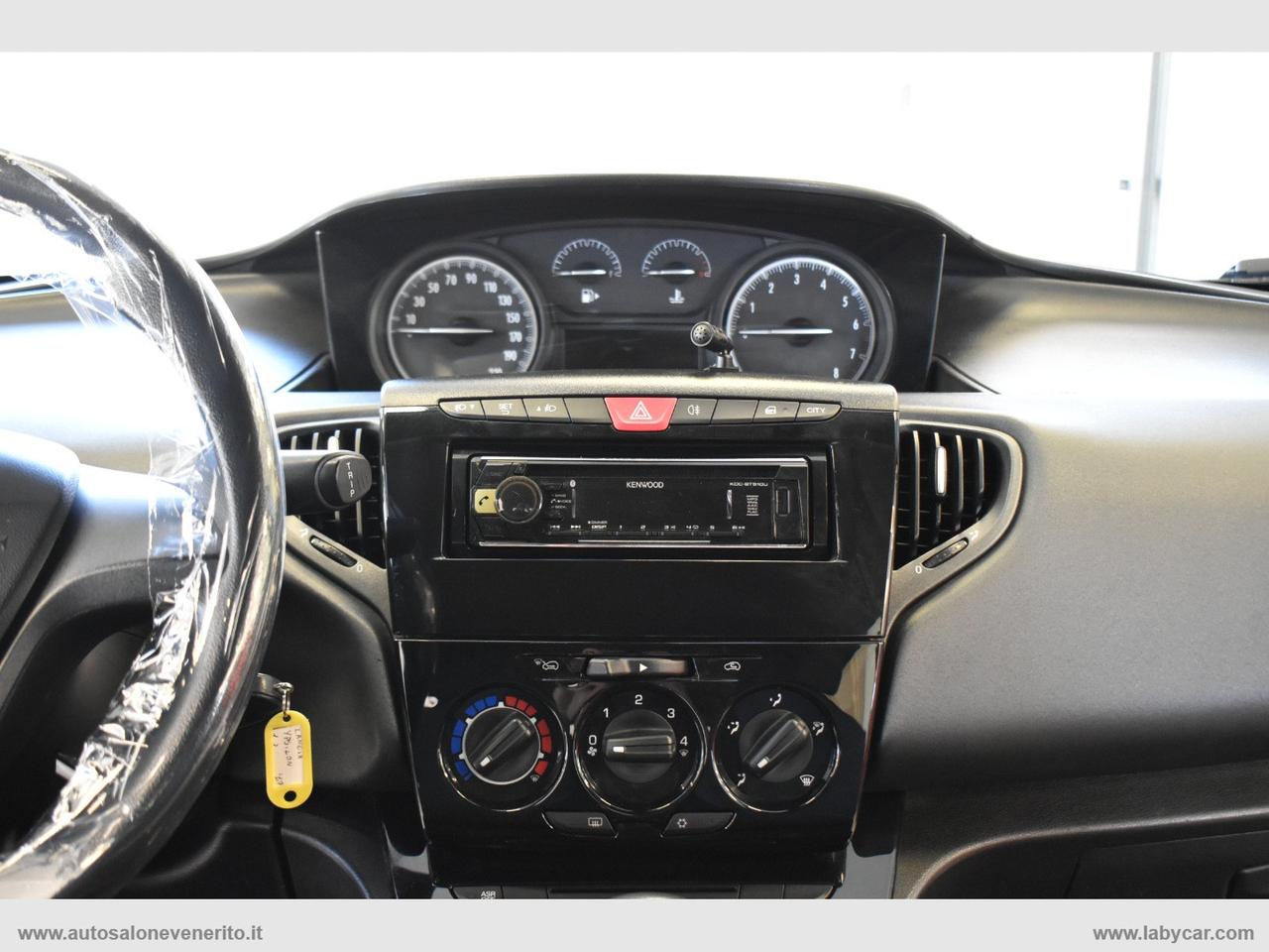 LANCIA Ypsilon 1.2 69 CV 5p. Gold