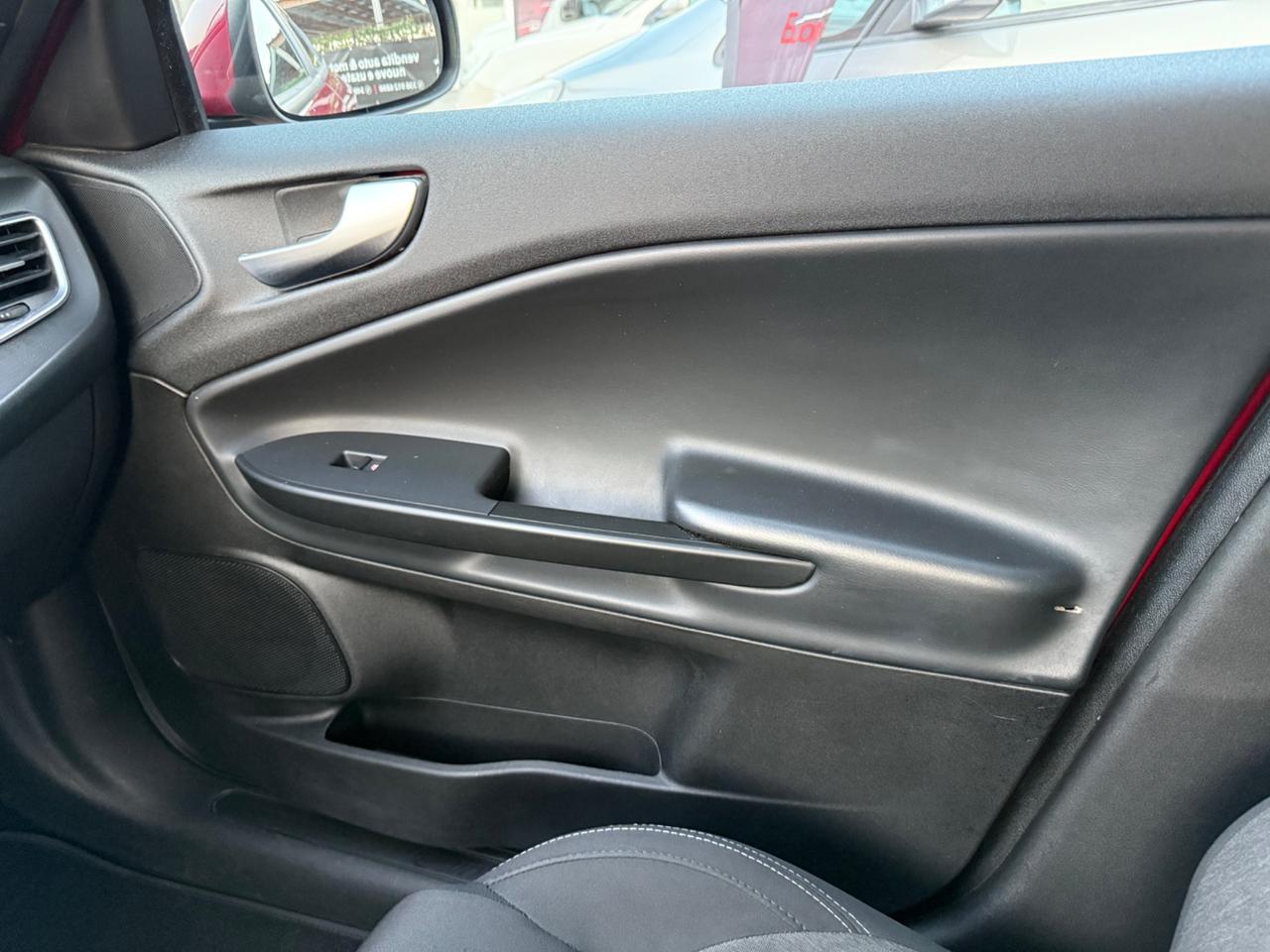 Alfa Romeo Giulietta 1.6 JTDm 120 CV Super Launch Edition