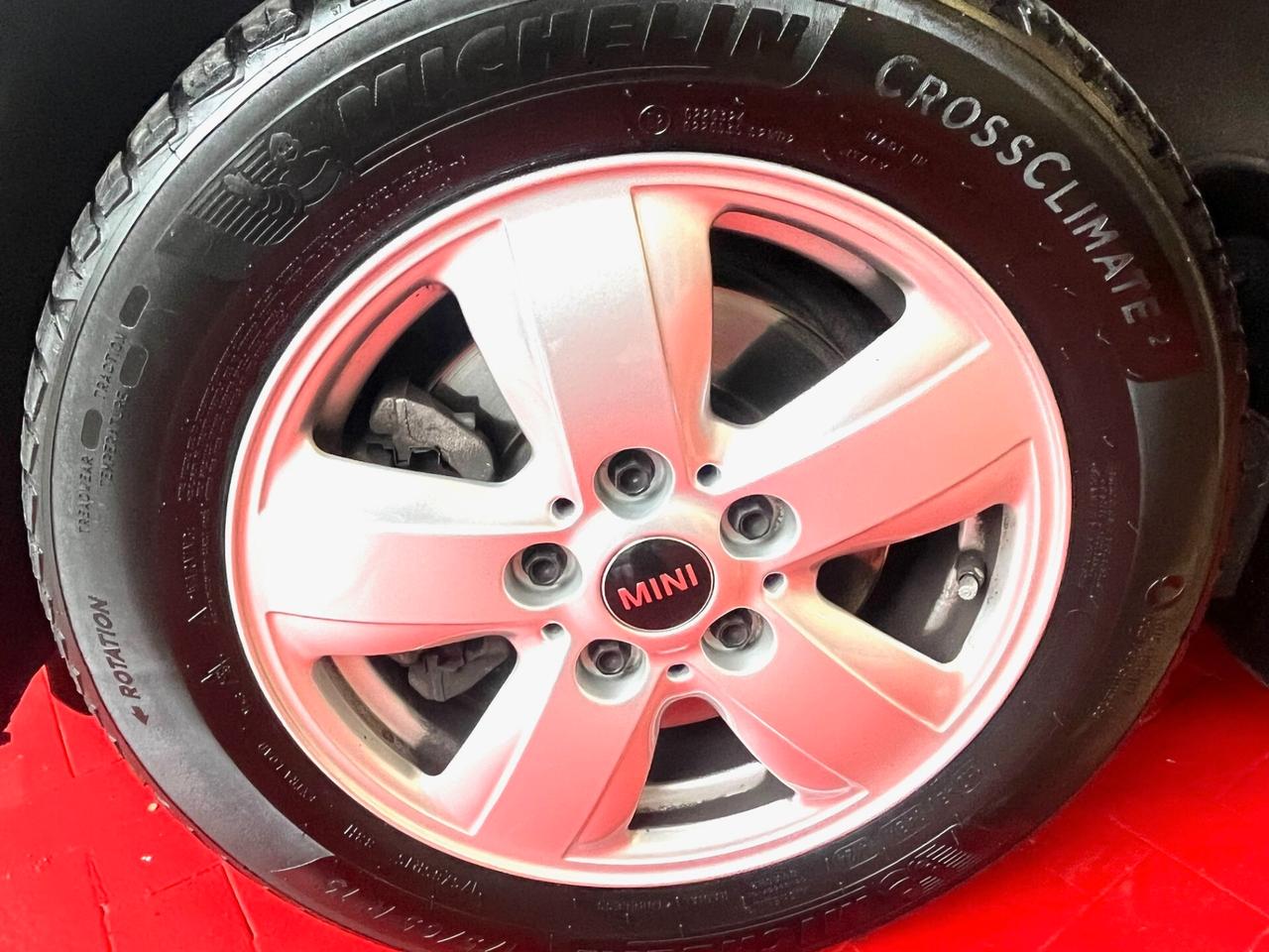 MINI COOPER ONE 1.2 5 PORTE 102CV OK NEOPATENTATI