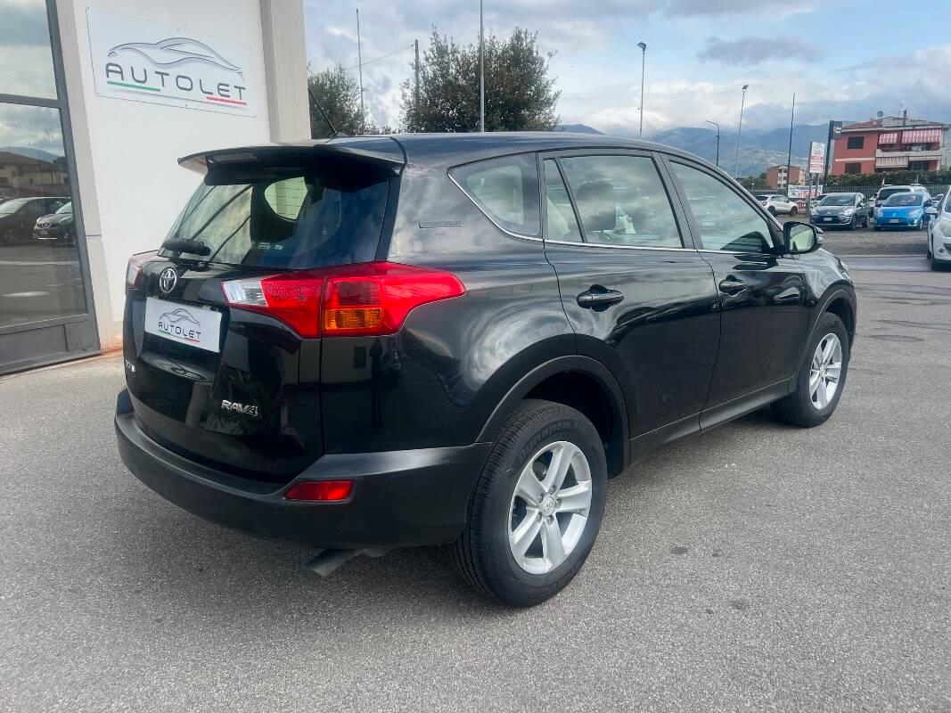 Toyota Rav4 2.0 d-4d Active 2wd 124cv mt