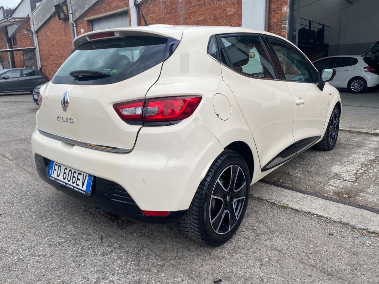 Renault Clio dCi 8V 75CV Start&Stop 5 porte Energy Life