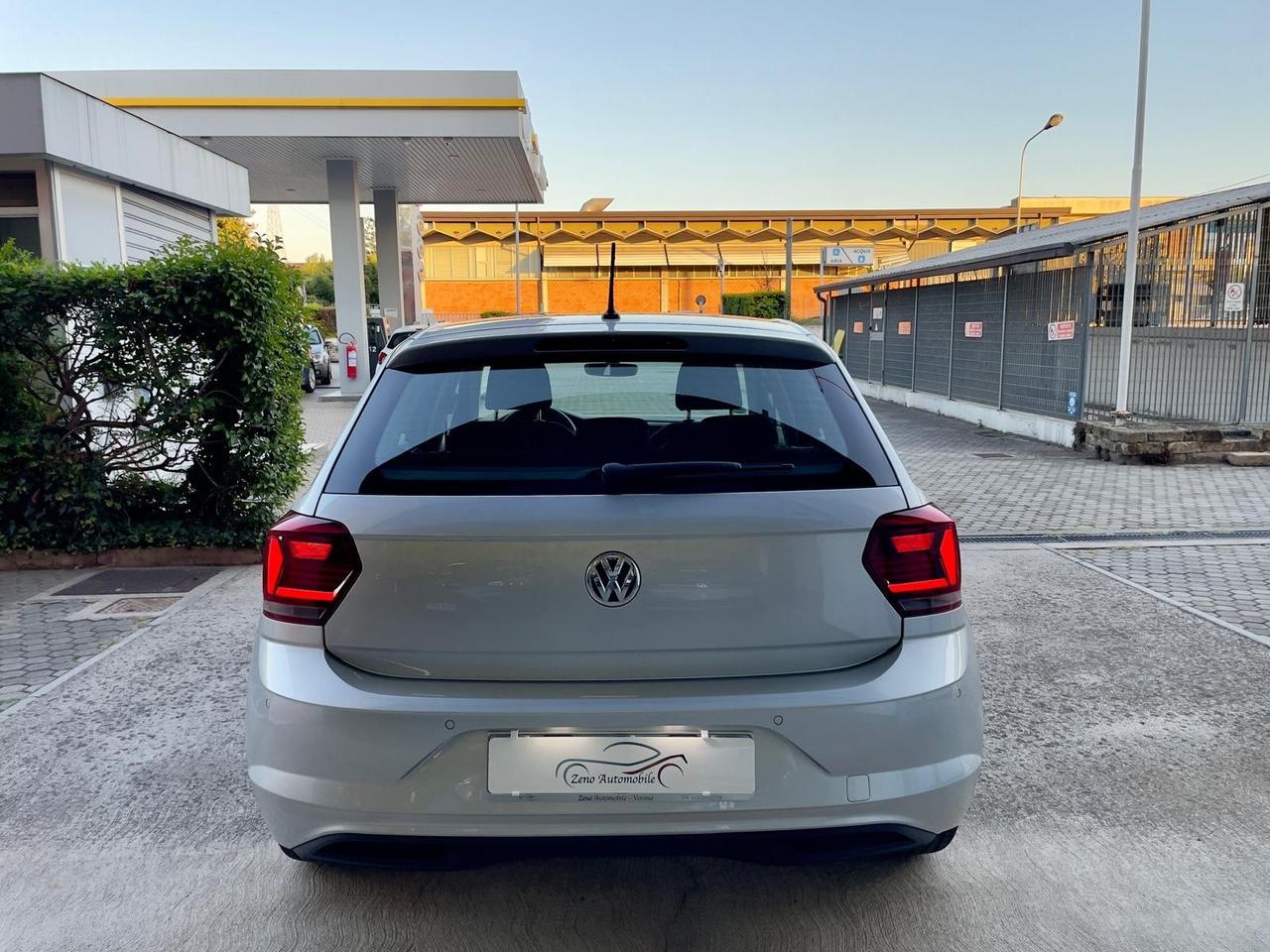 Volkswagen Polo 1.0 Comfortline