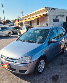 Opel Corsa 1.2 5 porte cosmo
