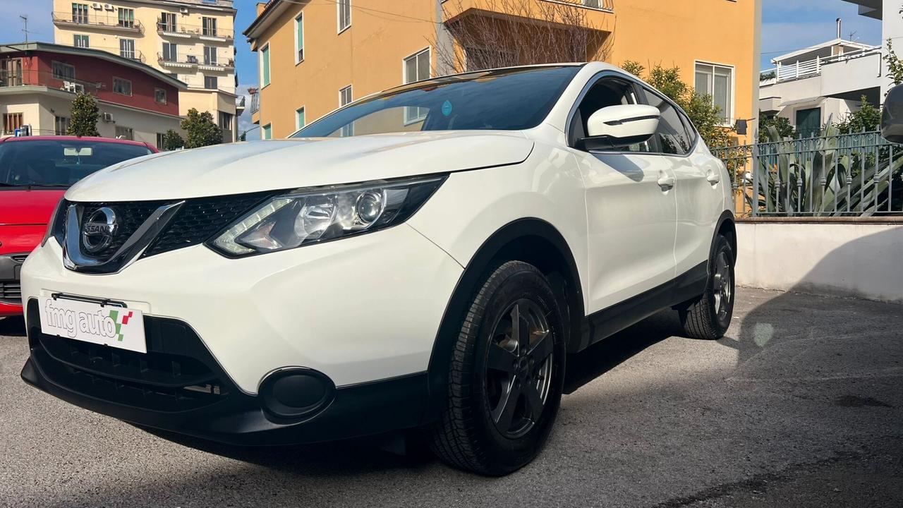 Nissan Qashqai 1.2 DIG-T Visia