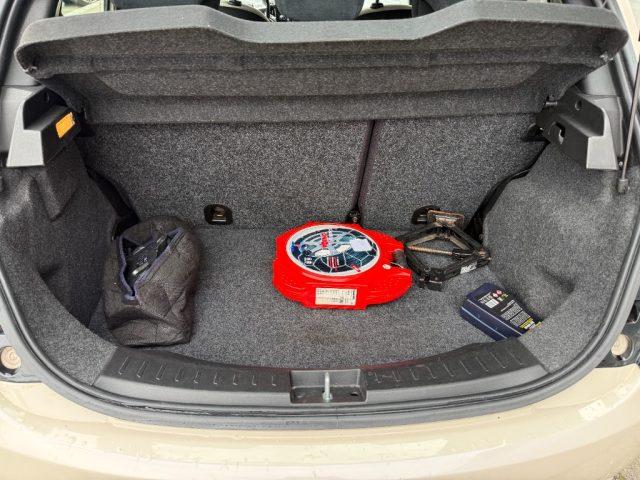 LANCIA Ypsilon 1.2 69 CV 5 porte GPL Ecochic Gold