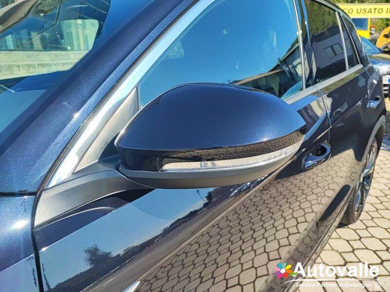 Volkswagen T-Roc 2.0 TDI SCR 150 CV DSG 4MOTION R-Line