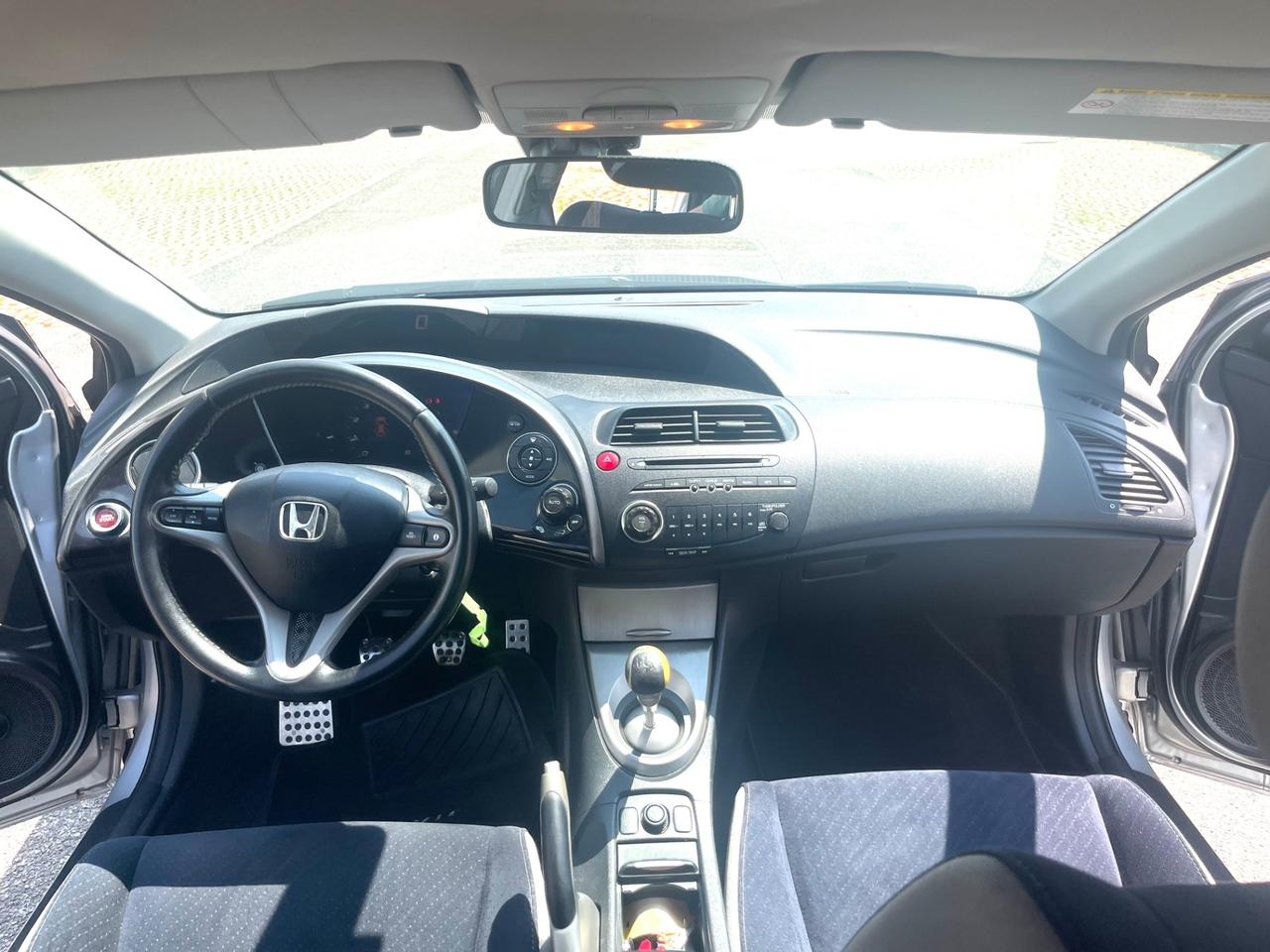 Honda Civic 1.4 i-DSi 5p. Sport