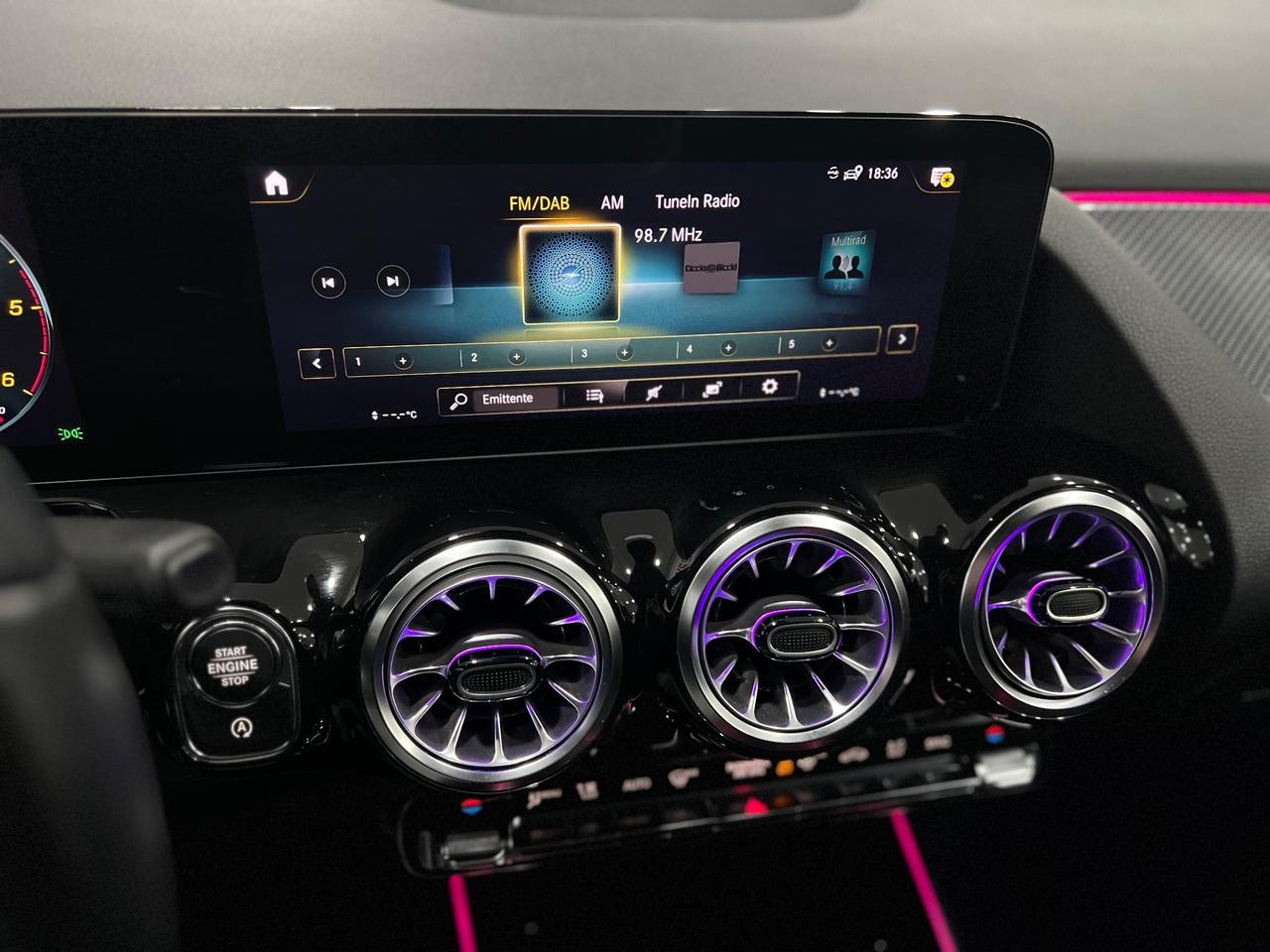 Mercedes Benz GLA 200d Aut. Premium AMG 150 cv