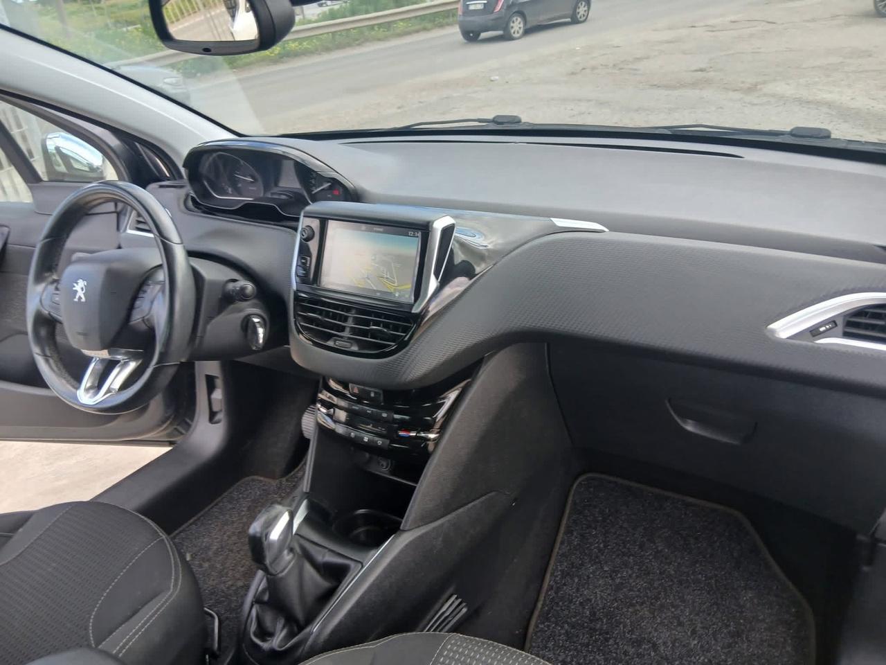 Peugeot 208 BlueHDi 75 5 porte Allure