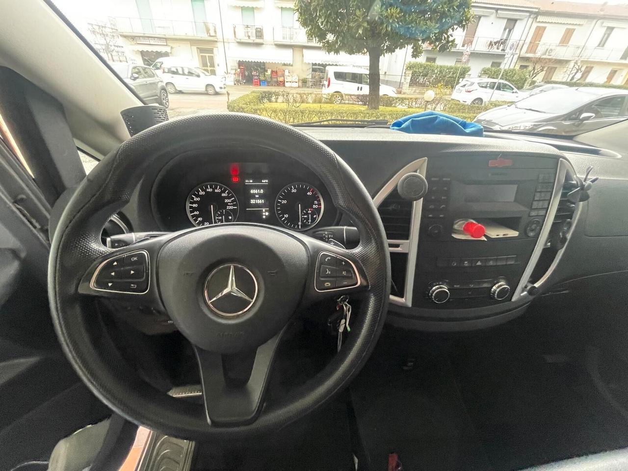 Mercedes-benz Vito 2.2 116 CDI Tourer