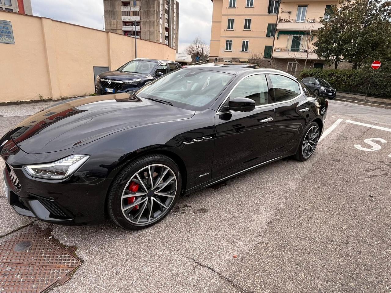 Maserati Ghibli V6 Modena
