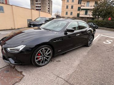 Maserati Ghibli V6 Modena
