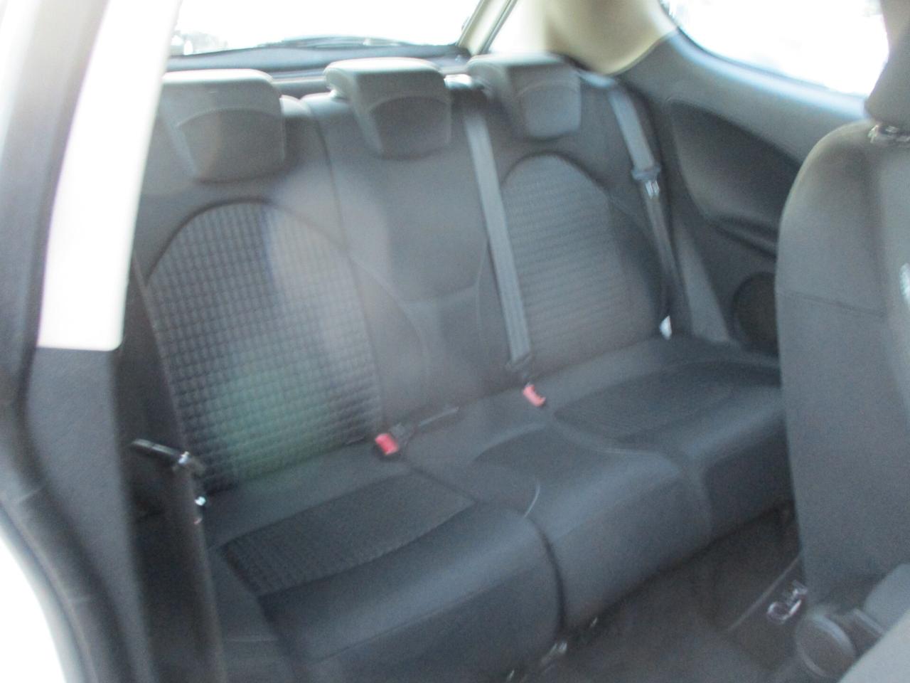Alfa Romeo MiTo 1.6 JTDm 16V Distinctive Sport Pack