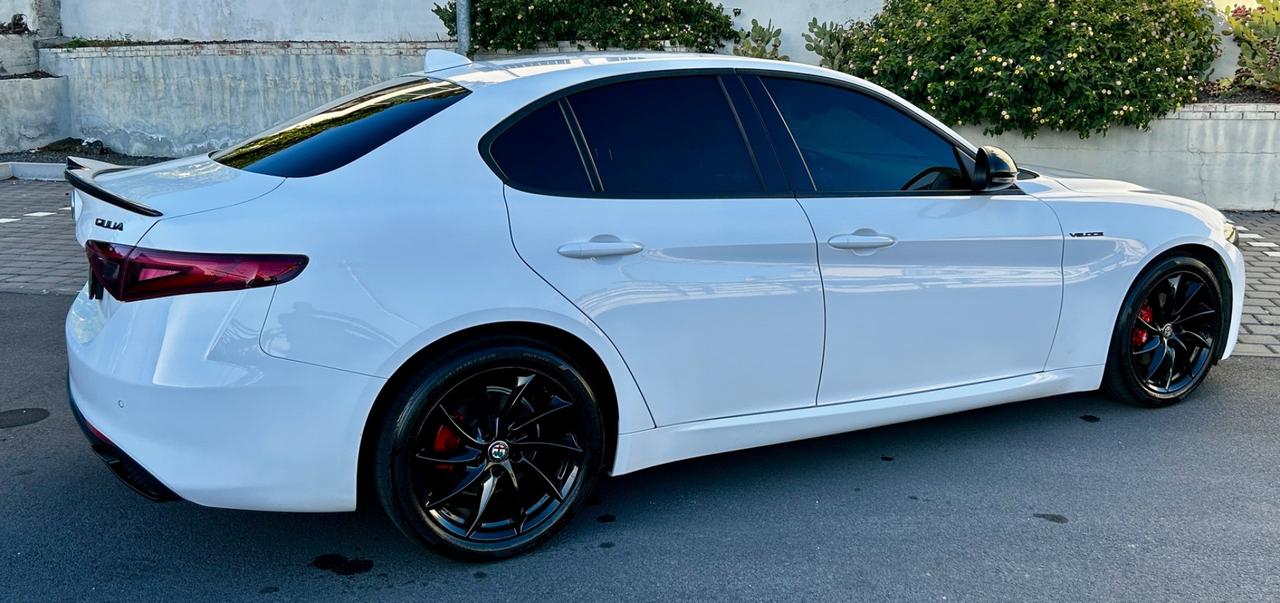 Alfa Romeo Giulia 2.2 D q2 VELOCE 180 CV AT8