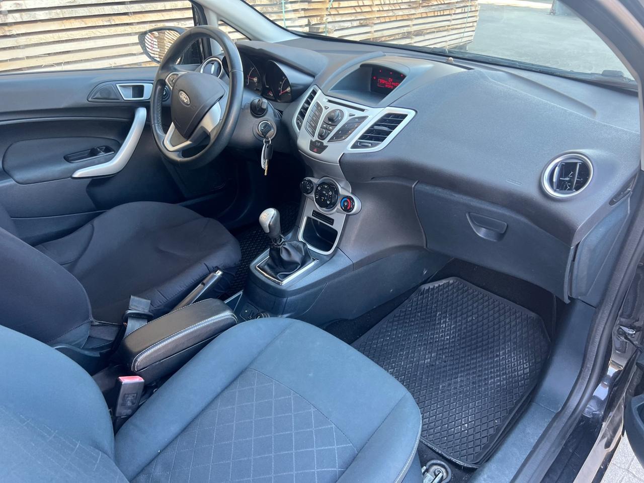 Ford Fiesta 1.2 60CV 3p. Tit. NEOPATENTATI FINANZIABILE
