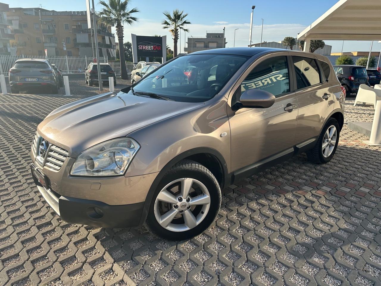 Nissan Qashqai 2.0 dCi DPF 4WD Tekna