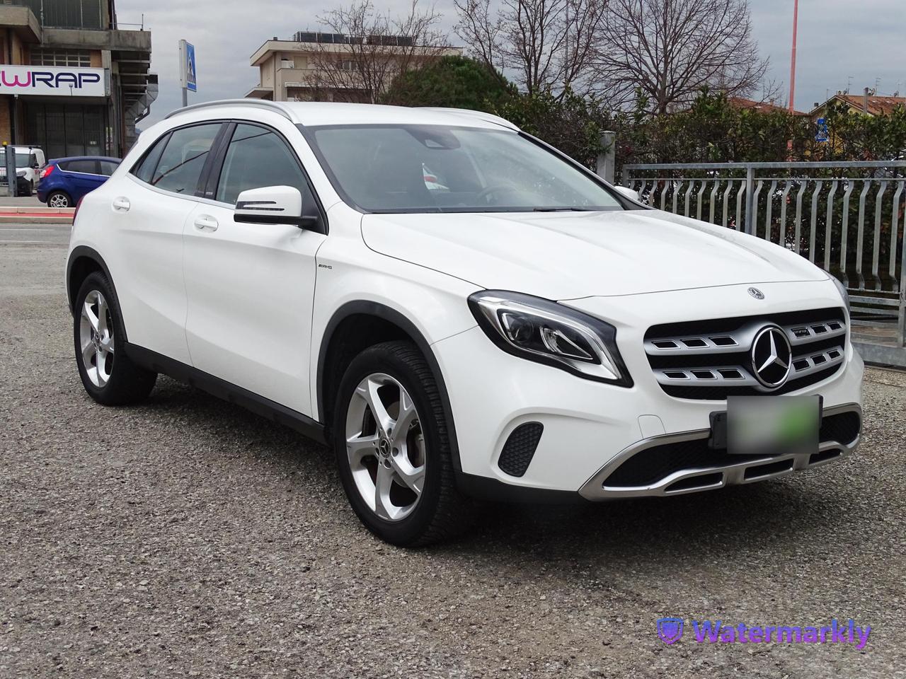 Mercedes-Benz GLA 180 Sport PACCHETTO AMG SPECIAL EDITION