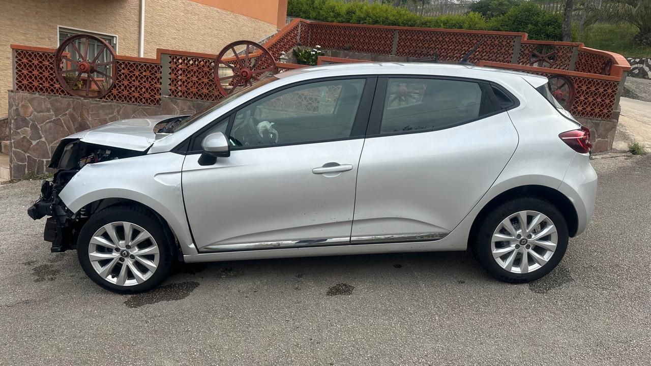 Renault Clio TCe 12V 100 CV edition One -2020 Incidentata