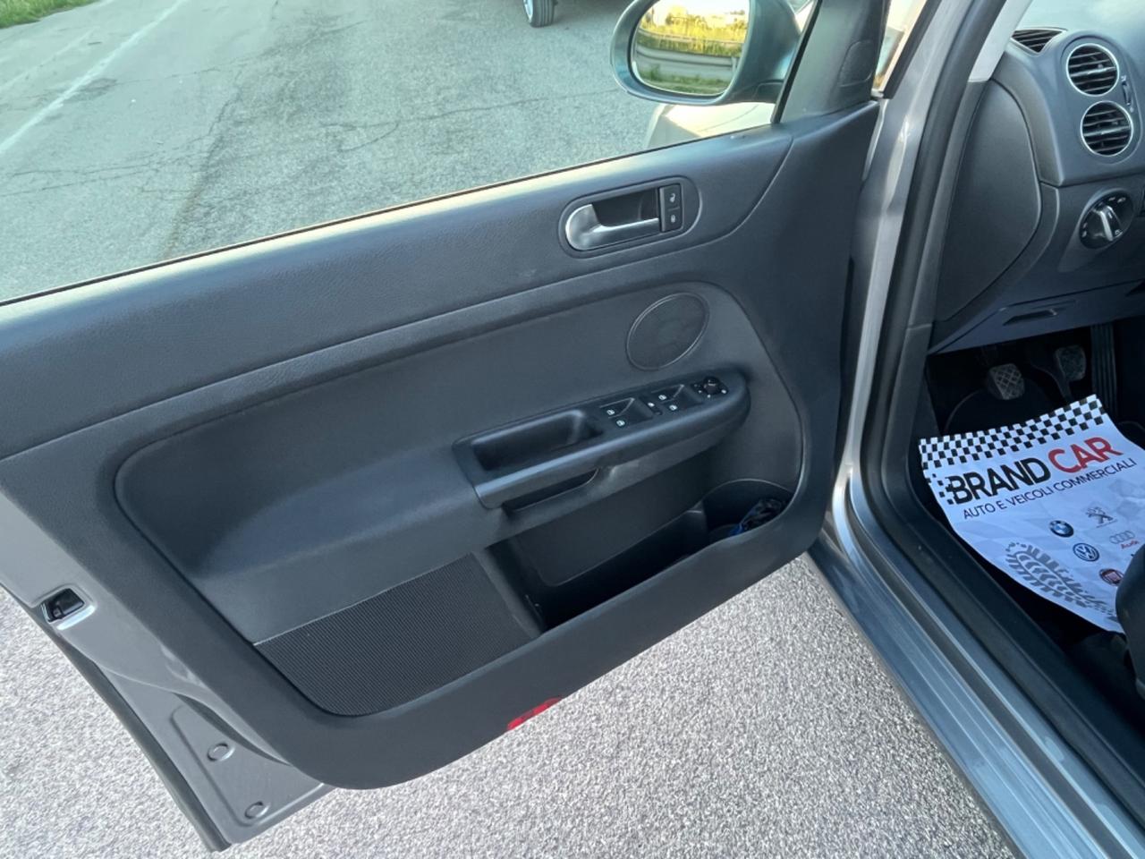 Volkswagen Golf Plus 1.6 Highline BiFuel Unipro 2010